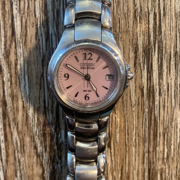VINTAGE Citizen Watch - Picture 2 of 3